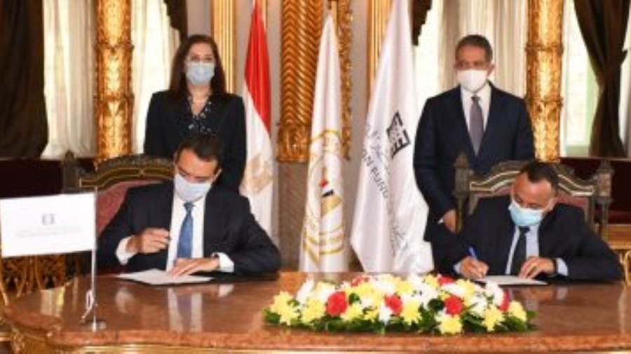 وزيرا التخطيط والسياحة يبحثان مشروعات صندوق مصر السيادي في قطاع السياحة وتطوير المناطق الأثرية 1 2209701694173804