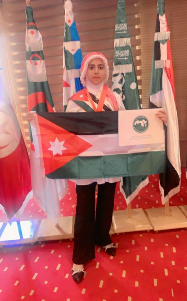 منطقة الإسكندرية الأزهرية تحصد المركز الثالث بمسابقة "الأسبوع العربي للبرمجة" 1 322846 30 16672331131695566285