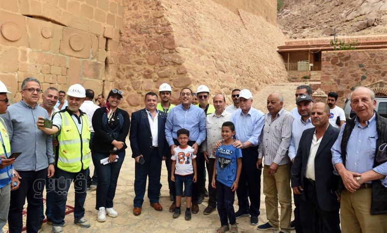 رئيس الوزراء يتفقد مشروعي تطوير وادي الأربعين ومركز المدينة التراثي بمدينة سانت كاترين 1 6871695288425