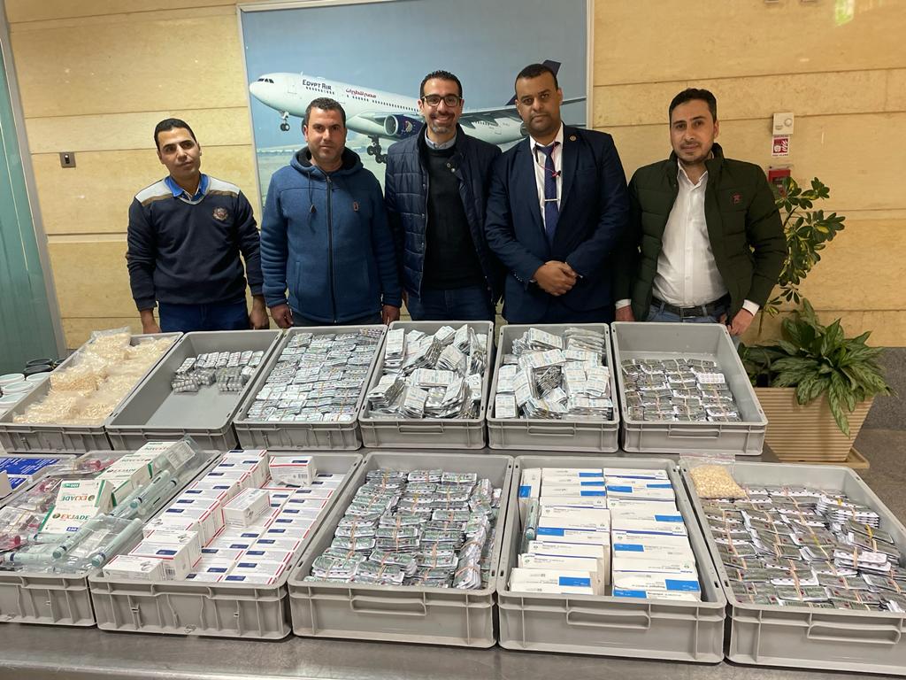 بحوزتهم أقراص مخدرة بـ 40 مليون جنيه .. "الداخلية" تضبط تشكيلا عصابيا لتصنيع العقاقير المخدرة 1 891694164563