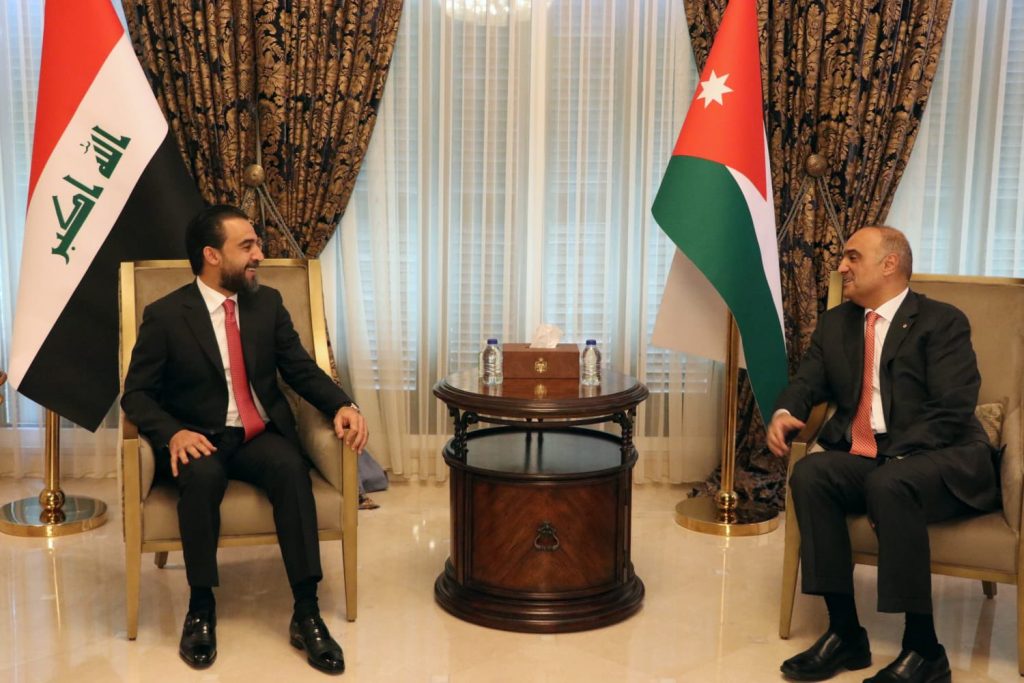 الخصاونة يؤكد أن الأردن تجاوز بحنكة وحكمة قيادته الكثير من التحديات 1 FVM2bj1WYAAeOxE1694695443