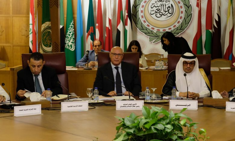 بدء أعمال اجتماع لجنة جائزة التميز الإعلامي العربي بالجامعة العربية 1 IMG 20220627 WA00001695027003