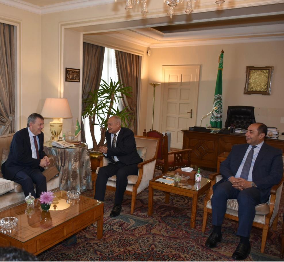 أبو الغيط " يستقبل المفوض العام للأونروا ويؤكد أهمية سد فجوتها التمويلية 1 IMG 20230307 WA00071693924744