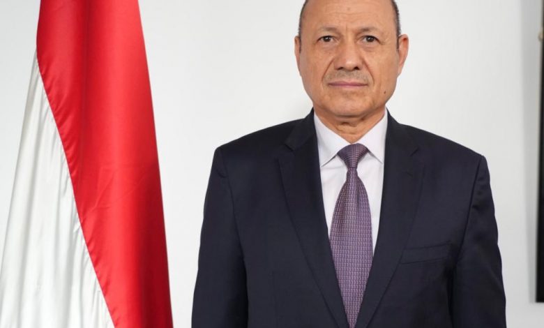 وزير الخارجية يبحث مع رئيس مجلس القيادة الرئاسي اليمني مستجدات الوضع 1 IMG 20220408 183714 948 11695424563