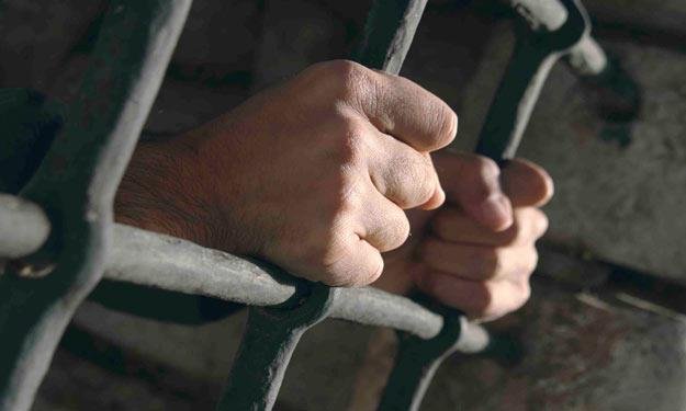 ضبط عنصر إجرامي مسلح بحوزته كمية من مخدري الحشيش والهيروين قبل ترويجها بالشرقية 1 elaosboa479211694178663