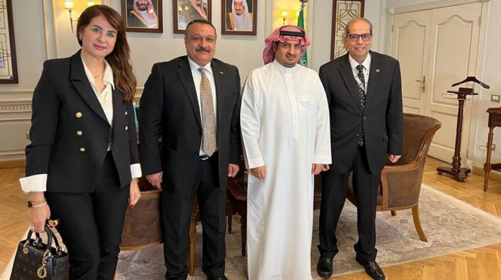 القنصل السعودي بالإسكندرية يبحث سبل دعم وتنمية التعاون مع محافظة مطروح 1 elaosboa650411693832043