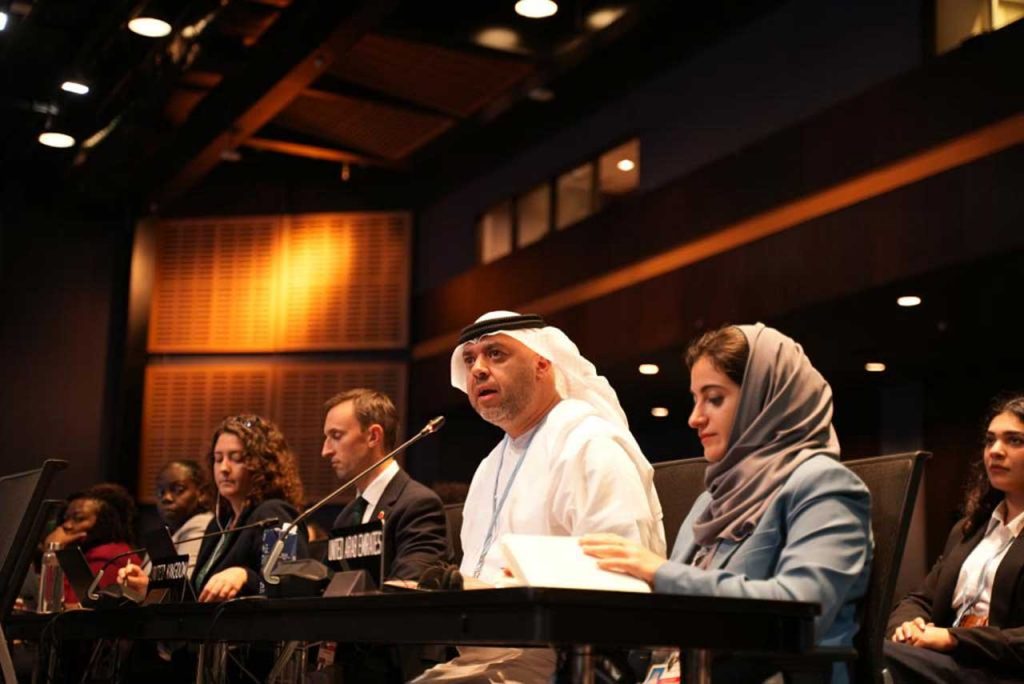 وبينار تحضيري لمؤتمر المناخ (COP28) بجامعة الإسكندرية 1 image1694530682