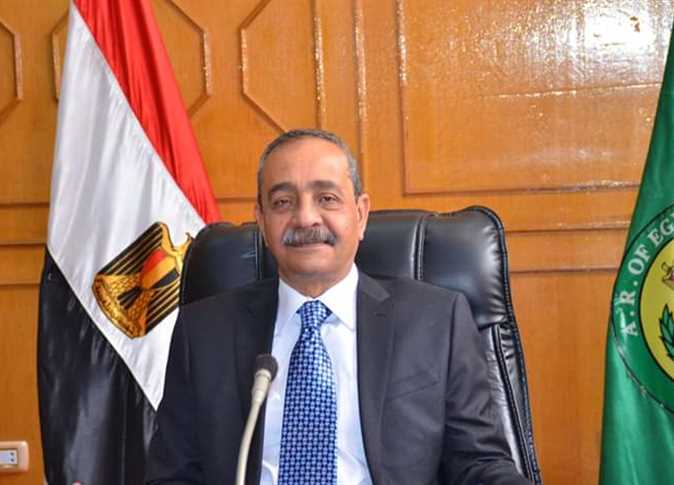 محافظ الإسماعيلية يعتمد التجديد للوظائف الإشرافية والقيادية بمديرية التربية والتعليم 1 اللواء شريف فهمي بشارة محافظ الاسماعيلية1695302345
