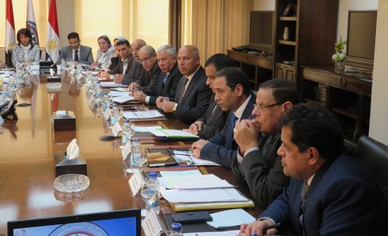 وزيرا المالية بالسودان والمغرب يبحثان التعاون المشترك بين البلدين 1 اجتماع وزيرا النقل والمالية 2