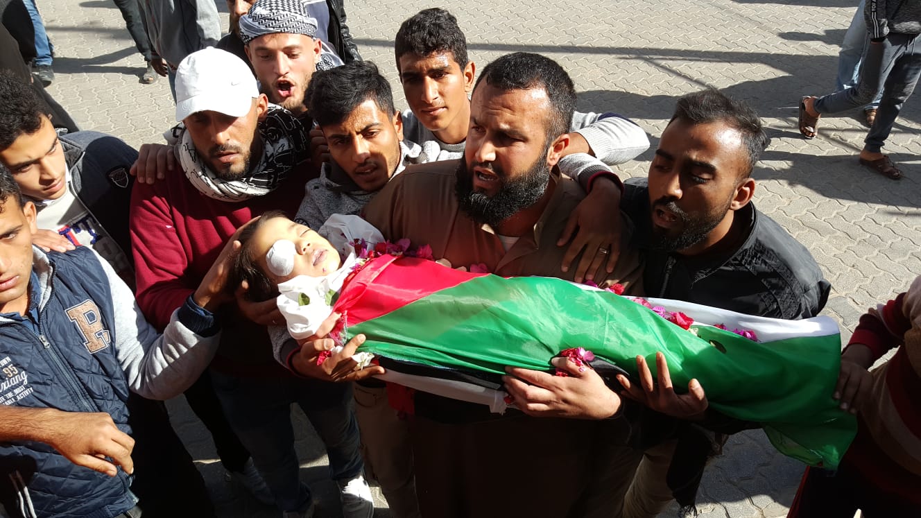 "العالمية للدفاع عن الأطفال": الاحتلال الإسرائيلي قتل 332 طفلا في قطاع غزة والضفة الغربية منذ السبت الماضي 1 121 095803 1palestinian child ahmed abu abed martyrs 31697102644