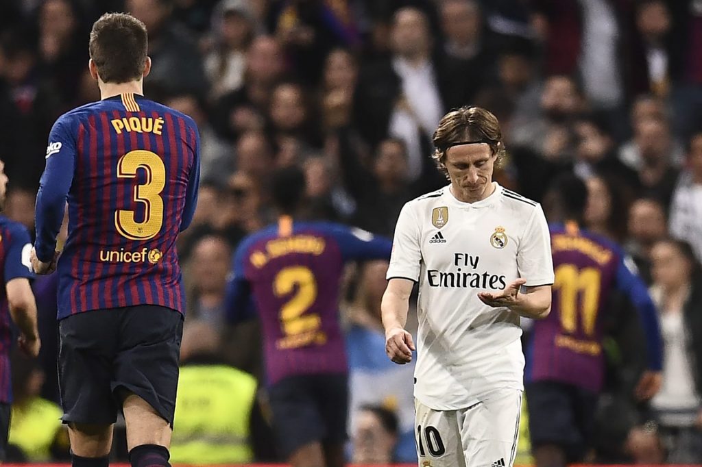 كلاسيكو إسبانيا.. "بيلينجهام" يقود ريال مدريد لتحقيق فوز قاتل على برشلونة 2-1 1 1227811698510844