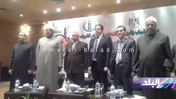 وكيل الأزهر ووزير الشباب والرياضة يدشنان مبادرة "وطن يجمعنا" لدعم روح الولاء لدى الشباب 1 1311698069123