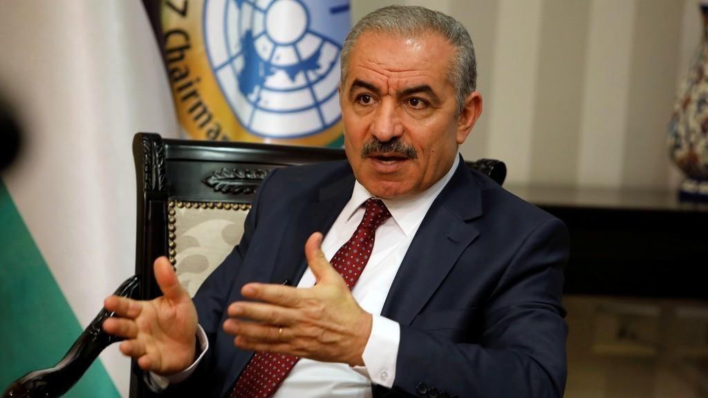 الرئيس الفلسطيني يؤكد أهمية تقديم مُساعدات إنسانية لقطاع غزة وتأمين إمدادات الماء والكهرباء 1 1585750517blobid01696962003