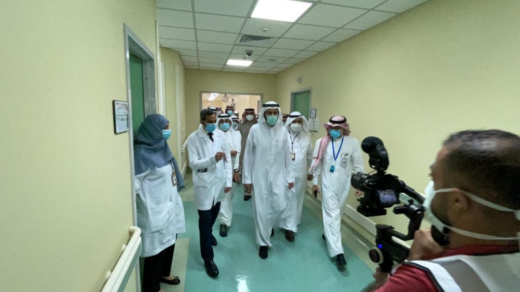 وزير الصحة يتفقد مستشفى جهينة العام عقب إحلاله وتجديده في سوهاج 1 16147961701697970363