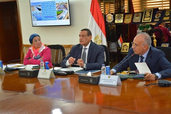 وزراء التنمية المحلية والإسكان والبيئة والري يتابعون موقف المعدات الخاصة بإدارة الأزمات والطوارئ 1 2022 638052597809087269 9081696866784