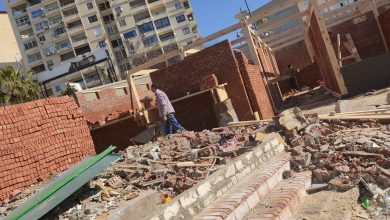295312 إزالة أعمال بناء مخالف بدون ترخيص داخل نادي المهندسين في الإسكندرية (2)1698306123