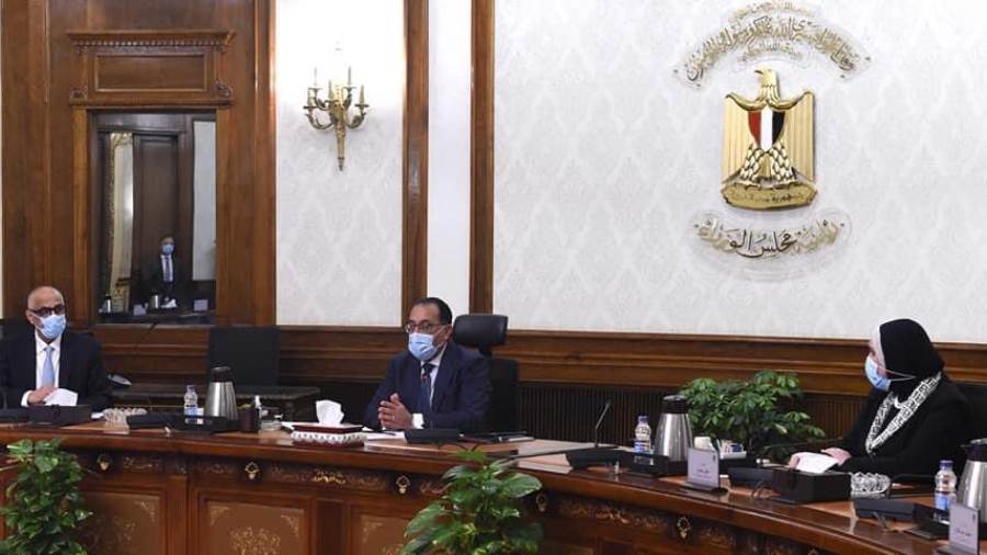 متحدث "مجلس الوزراء": الدولة ستوفر المكون الدولاري المطلوب لمستلزمات الإنتاج والمواد الخام للسلع الأساسية 1 301231696877643