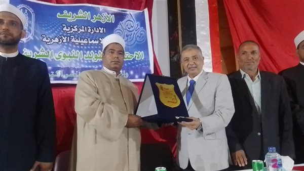 "الإسكندرية الأزهرية" تحتفل بالمولد النبوي الشريف وانتصارات أكتوبر المجيدة 1 3911696356544