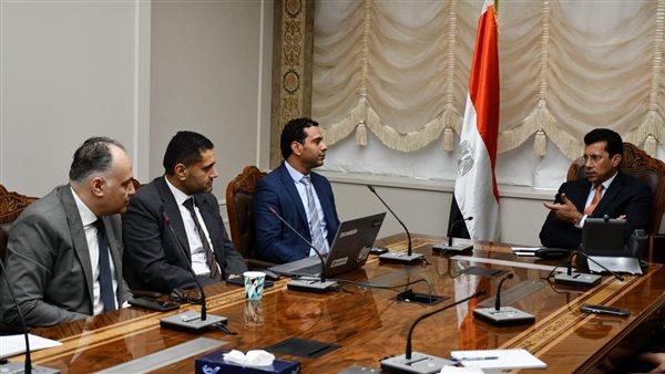 وزير الشباب يبحث مع مجموعة من الشركات استخدام تكنولوجيا الذكاء الاصطناعي بالمشروعات الرياضية 1 411697991243