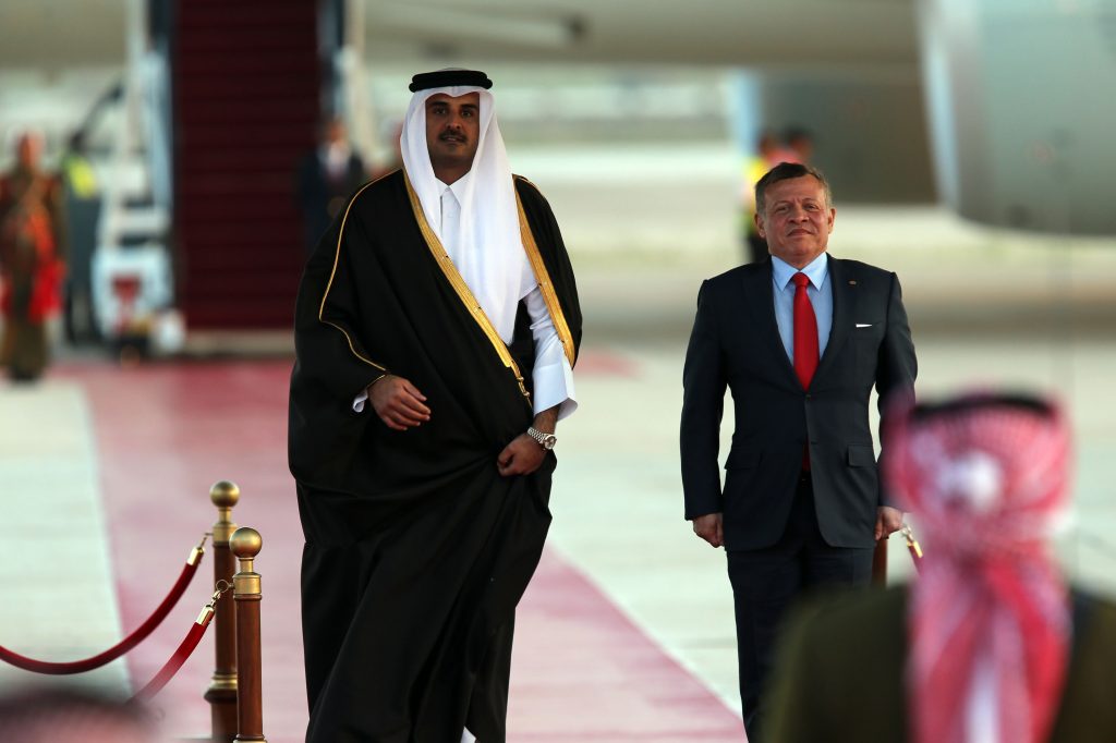 العاهل الأردني وأمير قطر يتوجهان إلى مصر للمشاركة في قمة "القاهرة للسلام" 1 6593498441697875203