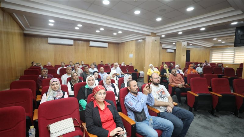 التوعية بكيفية التعامل مع الأوبئة والأمراض الموسمية في ندوة بشركة ميناء القاهرة الجوي 1 7231698248884
