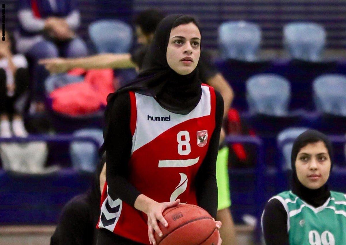 اللاعبة المصرية سما إبراهيم تحصد جائزة "أفضل رياضية" في بطولة العالم للمواي تاي بتركيا 1