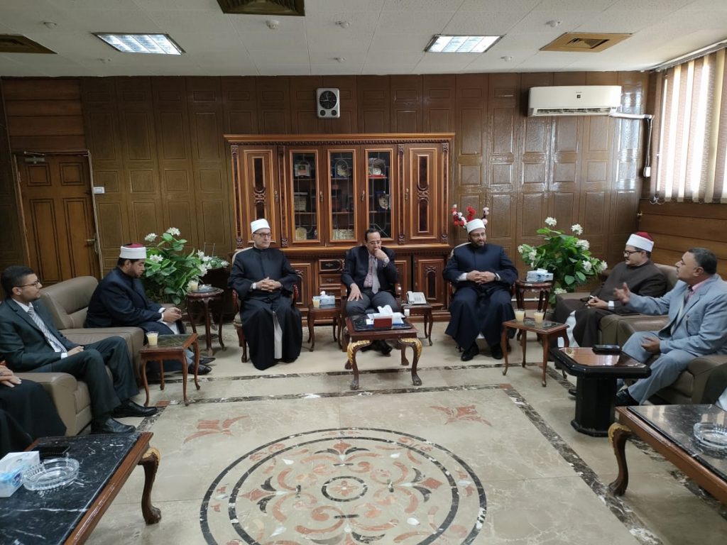 رئيس "أزهرية" الإسكندرية يؤكد دور الأزهر الشريف في محاربة الفساد ونشر الدين الوسطي 1 IMG 20221101 WA00041696864323