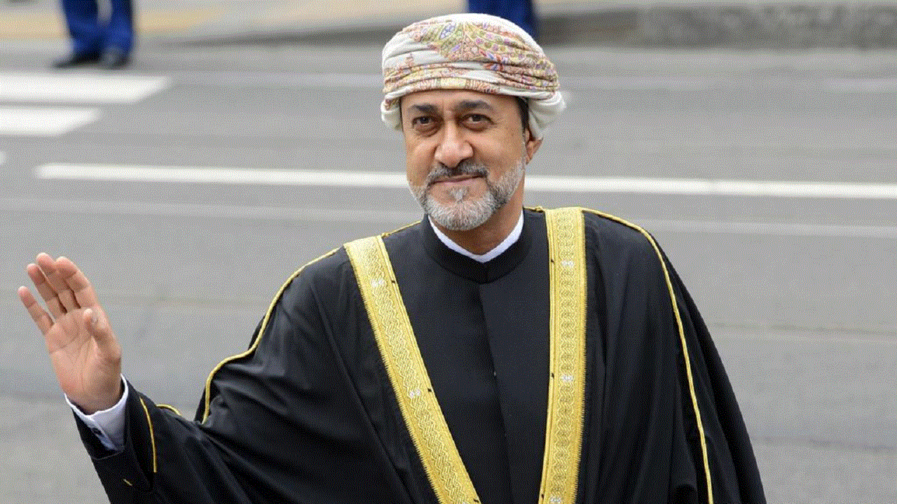 سلطان عمان وأمينُ عام الأمم المتحدة يستعرضان التطورات على الساحتين الإقليمية والدولية 1 image1697138522