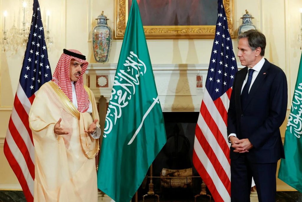 وزيرا خارجية أوكرانيا والسعودية يناقشان تطورات الأوضاع في الشرق الأوسط 1 img 618049f37c3e71698392823