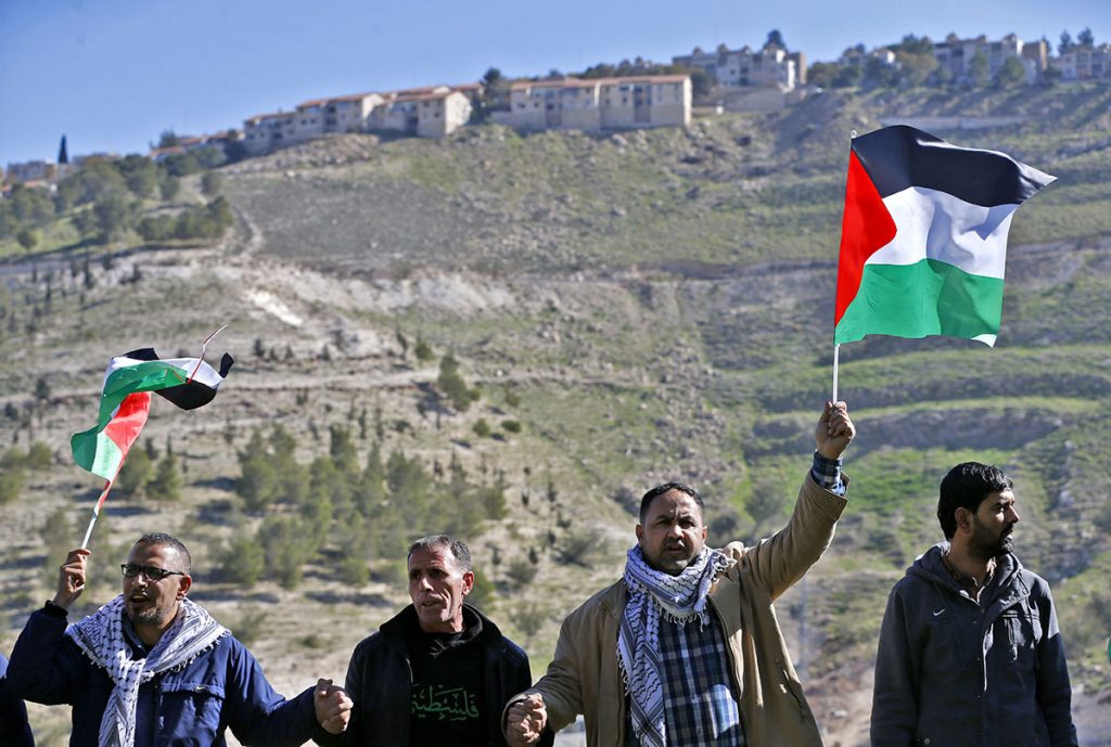 فلسطين تطالب بتفكيك ميليشيات المُستوطنين الإسرائيليين ورفع الغطاء السياسي عنها 1 palastine 11696578903