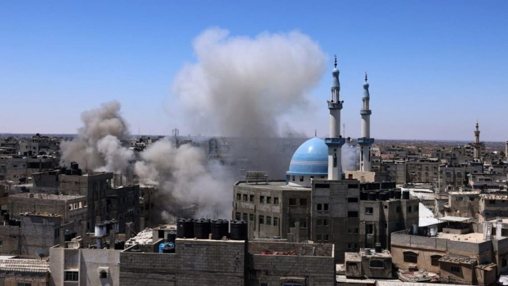ارتفاع حصيلة العدوان الإسرائيلي على قطاع غزة والضفة الغربية إلى 576 شهيدًا و2900 مُصاب 1 ارتفاع حصيلة العدوان الإسرائيلي على قطاع غزة إلى 145 شهيداً1696857124