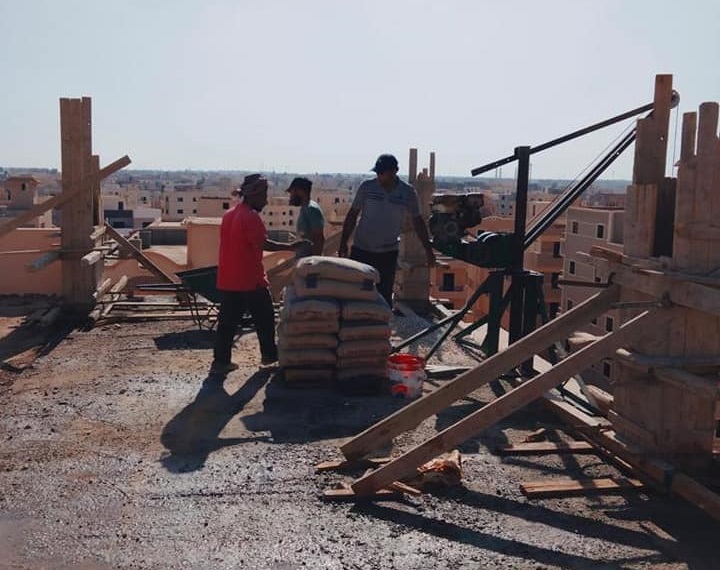 الإسكان: قرارات إزالة مخالفات بناء بقطع أراضٍ بمنطقة "ابني بيتك" في بني سويف الجديدة 1 بناء1697707563