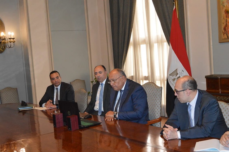 شكرى يشارك فى اجتماع تنسيقي لوزراء الخارجية العرب المتواجدين في نيويورك قبيل جلسة مجلس الأمن 1 سامح شكرى واجتماع الفيديو كونفرانس 41698157143