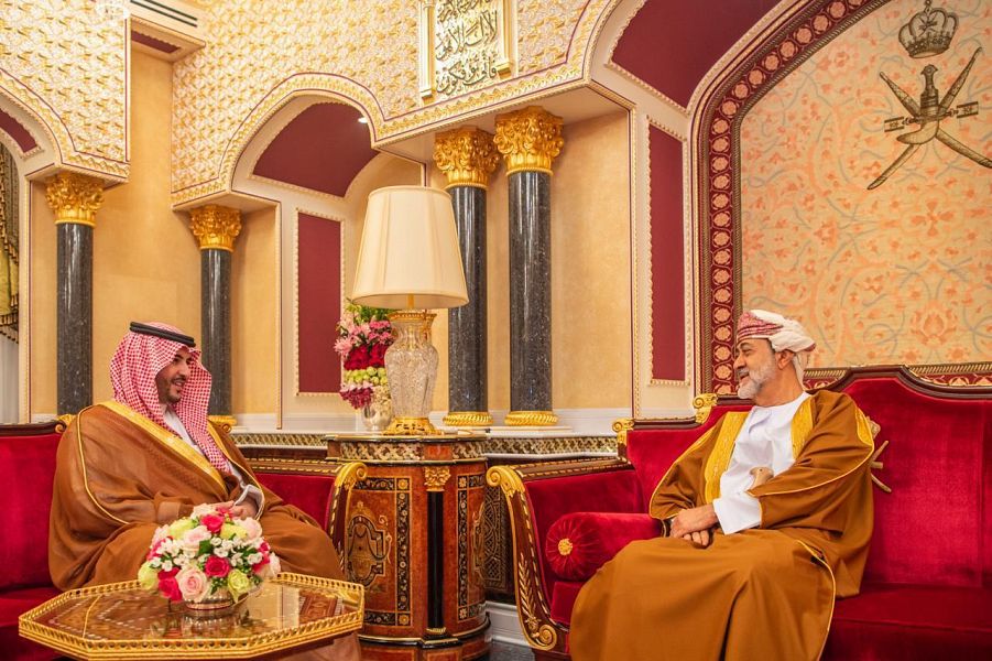 سلطان عمان والأمينُ العام للأمم المتحدة يبحثان هاتفيا التطورات الإقليمية والدولية 1 سلطان عمان يستقبل خالد بن سلمان11697126883