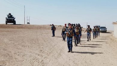 عناصر من الأمن العراقي في حملة ملاحقة لعناصر تنظيم داعش1697290262