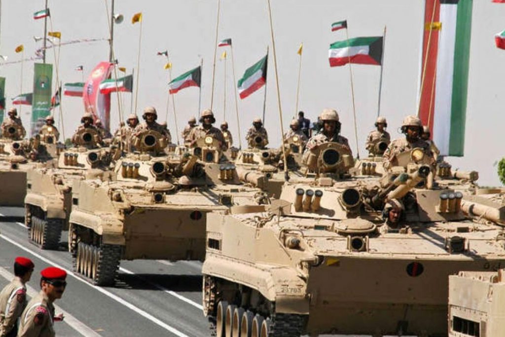 الجيش الكويتي ينفذ تدريبا لرفع مستوى الجاهزية والاستعداد في ظل الظروف الإقليمية الراهنة 1 الجيش الكويتي1698854103