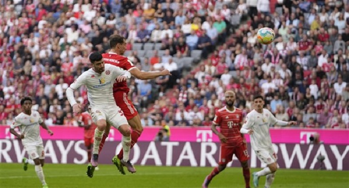 بايرن ميونخ يتصدر الدوري الألماني مؤقتا بفوزه الكبير على هايدنهايم 4ـ2 1 بايرن ميونخ على ماينز بسداسية1699721403