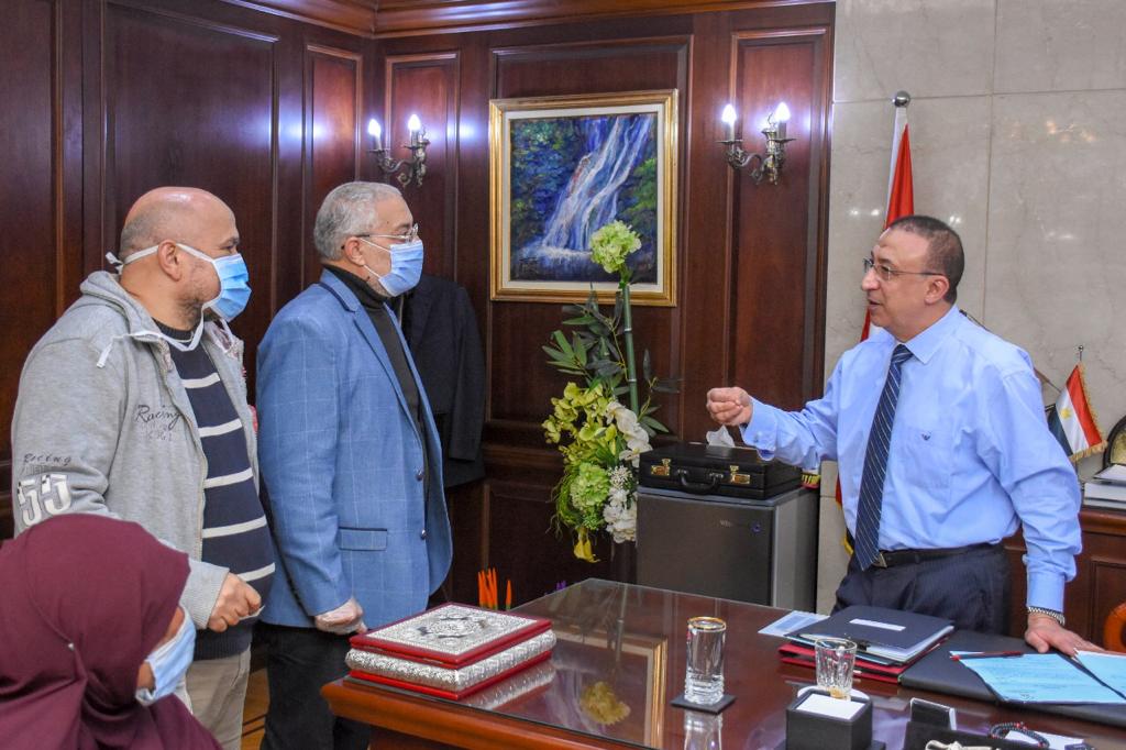 محافظ الاسكندرية يؤكد تبني عدد من البرامج الفعالة لمواجهة مخاطر الكوارث والتكيف مع تغيرات المناخ 1 101906 WhatsApp Image 2020 12 01 at 41700665624