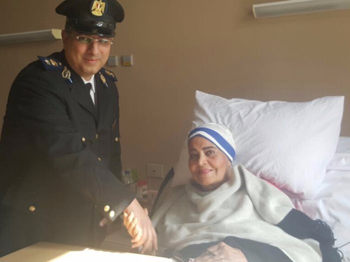 فى لفتة إنسانية .. الداخلية تستجيب لالتماس أسرة سيدة مسنة بالشرقية لتجديد الرقم القومي الخاصة بها بمنزلها 1 2017031603241524151699974483