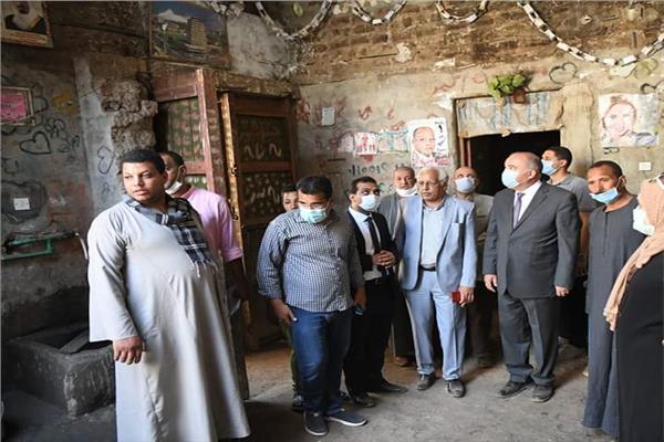 محافظ قنا: مشروع تجديد مستشفى أبوتشت العام يأتي ضمن خطة الدولة للارتقاء بالمنظومة الصحية 1 202007021336137161699365963