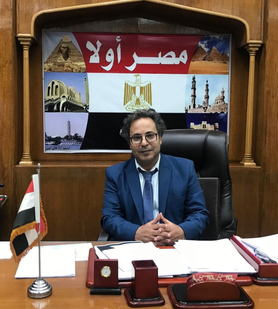 الخشت يهنىء الدكتور أحمد بلبولة لتعيينه عميدًا لكلية دار العلوم جامعة القاهرة 1 2177677D 7FC4 40CB AF3C 6FCB9D22BBF61701371404