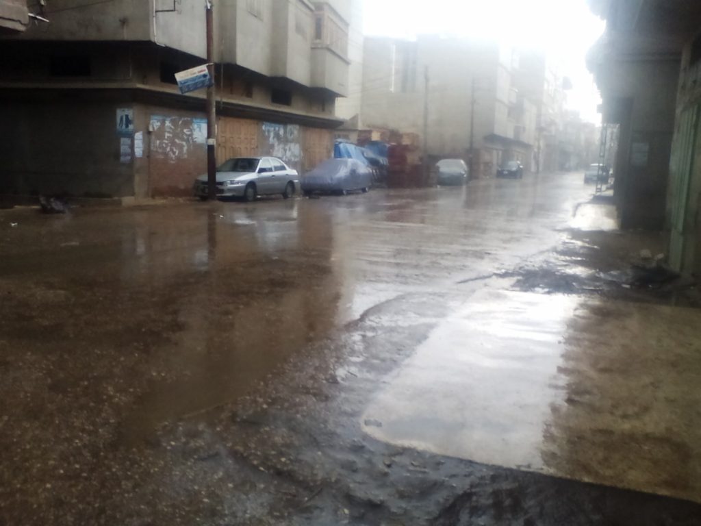 سقوط أمطار غزيرة بمحافظة دمياط .. ورفع حالة الطواريء بكافة المرافق الخدمية 1 219841 IMG 20180101 0818491700380868