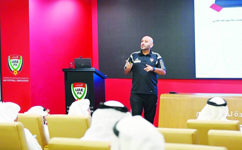 اتحاد الكرة ينظم الدورة الثانية لمقيمي الحكام.. وجمال علام يؤكد الدعم الكامل للجنة الحكام 1 236cc7dfc5d307d987ca8a0da5ce0d251698851643