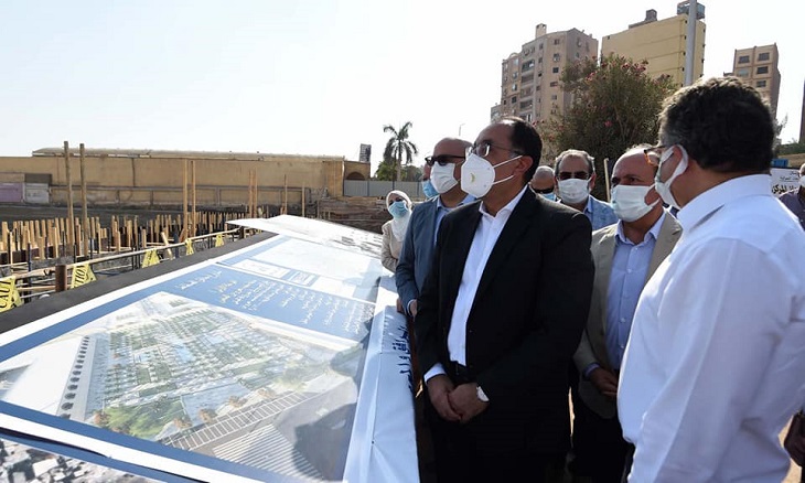 رئيس الوزراء يستعرض موقف مشروعات "حدائق الفسطاط" وإعادة إحياء القاهرة التاريخية وتطوير عواصم المحافظات 1 244529884 244394257731002 5342539094099639781 n1701095885
