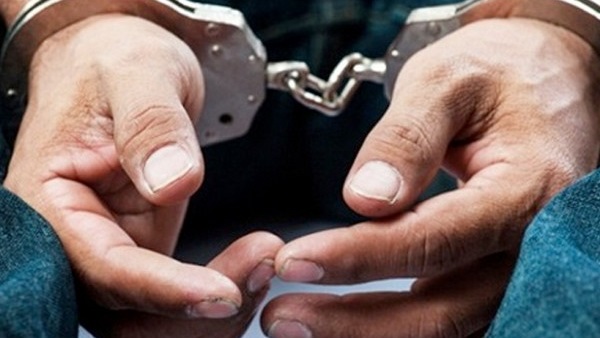 ضبط مالك مطحن هارب من 18 حكمًا قضائيًا بالجيزة وشخص لترويجه عقاقير مخدرة بالقاهرة 1 25 51698927302