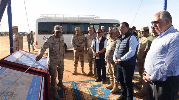 مدبولي: توجيهات رئاسية بضرورة استمرار العمل على تحقيق الاكتفاء الذاتي وتوطين الصناعات المختلفة 1 4861700299146