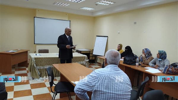"تعليم مطروح": حزمة تدريبية لتعريف الطلاب بالمشروعات القومية وتعميق الانتماء لديهم 1 5131699170543
