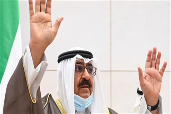 غدا .. ولي عهد الكويت يتوجه إلى السعودية لترؤس وفد بلادة في الدورة غير العادية للجامعة العربية والقمة الإسلامية الاستثنائية 1 5240 600 x 4001699609923