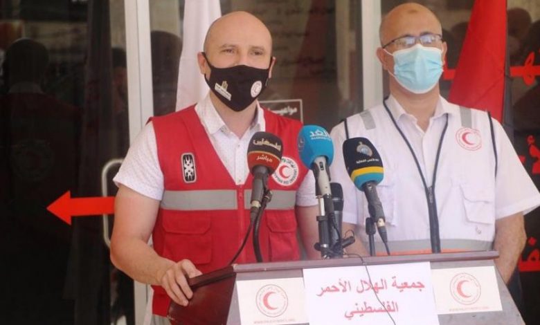 الهلال الأحمر الفلسطيني يشيد بالجهود المصرية في تسيير المساعدات الإنسانية إلى قطاع غزة 1 58afdc22 a0c1 4bb0 bc94 74bd86b4b4fb 16220554701701065282