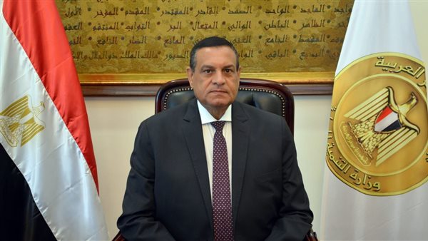 وزيرا التنمية المحلية والبيئة ومحافظ القاهرة يستعرضون مستجدات مشروع إدارة تلوث الهواء بالقاهرة الكبرى 1 6361699955044